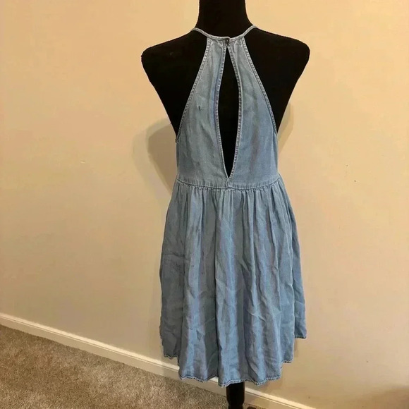 Kimchi Blue Urban Outfitters Denim Swing Halterneck Dress Size XS - Picture 5 of 10